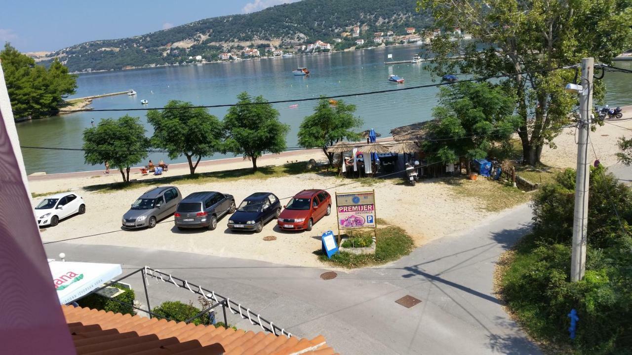 Apartmani Premijer-Rab Supetarska Draga Zewnętrze zdjęcie