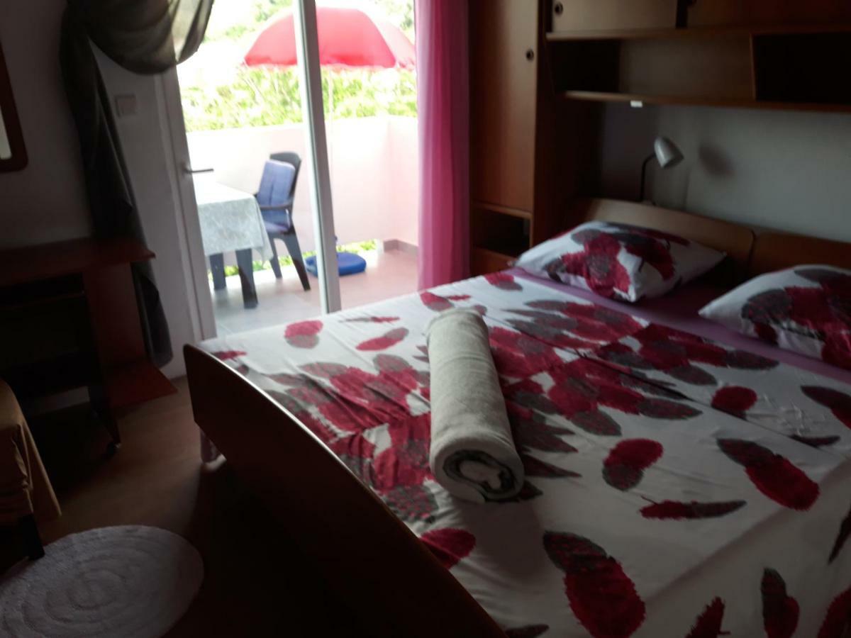 Apartmani Premijer-Rab Supetarska Draga Zewnętrze zdjęcie